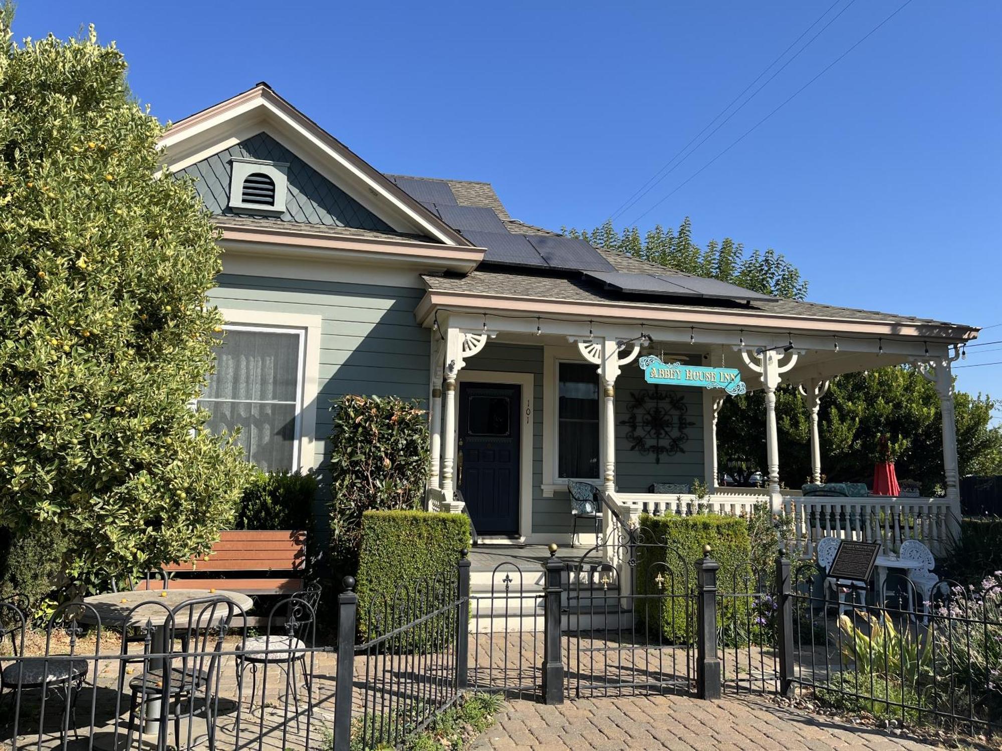 Abbey House Inn (Adults Only) Winters Exterior foto